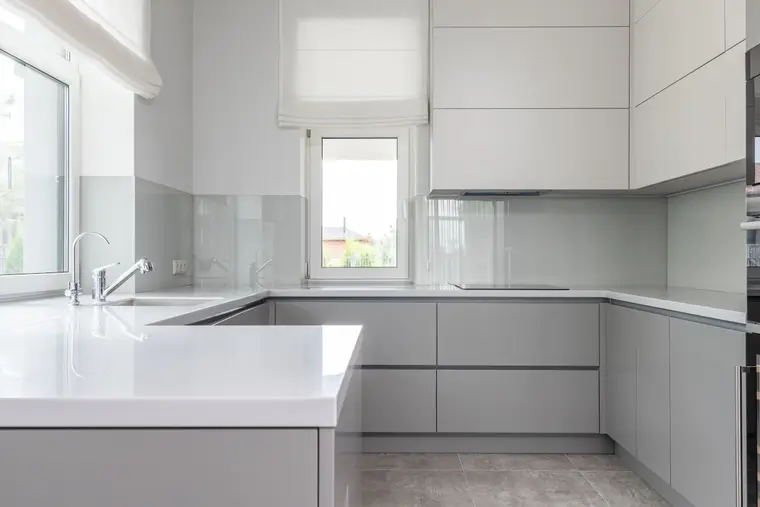 Modern kitchen flooring